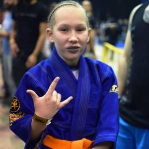 Meet your Posher, Hailey